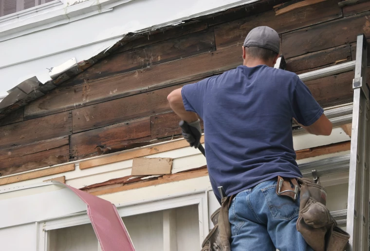 Siding Replacement image